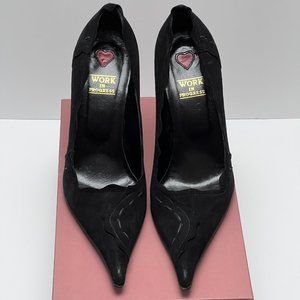 ❤️❤️Italian Suede Black Pump Heels Size 7 by Work In Progress